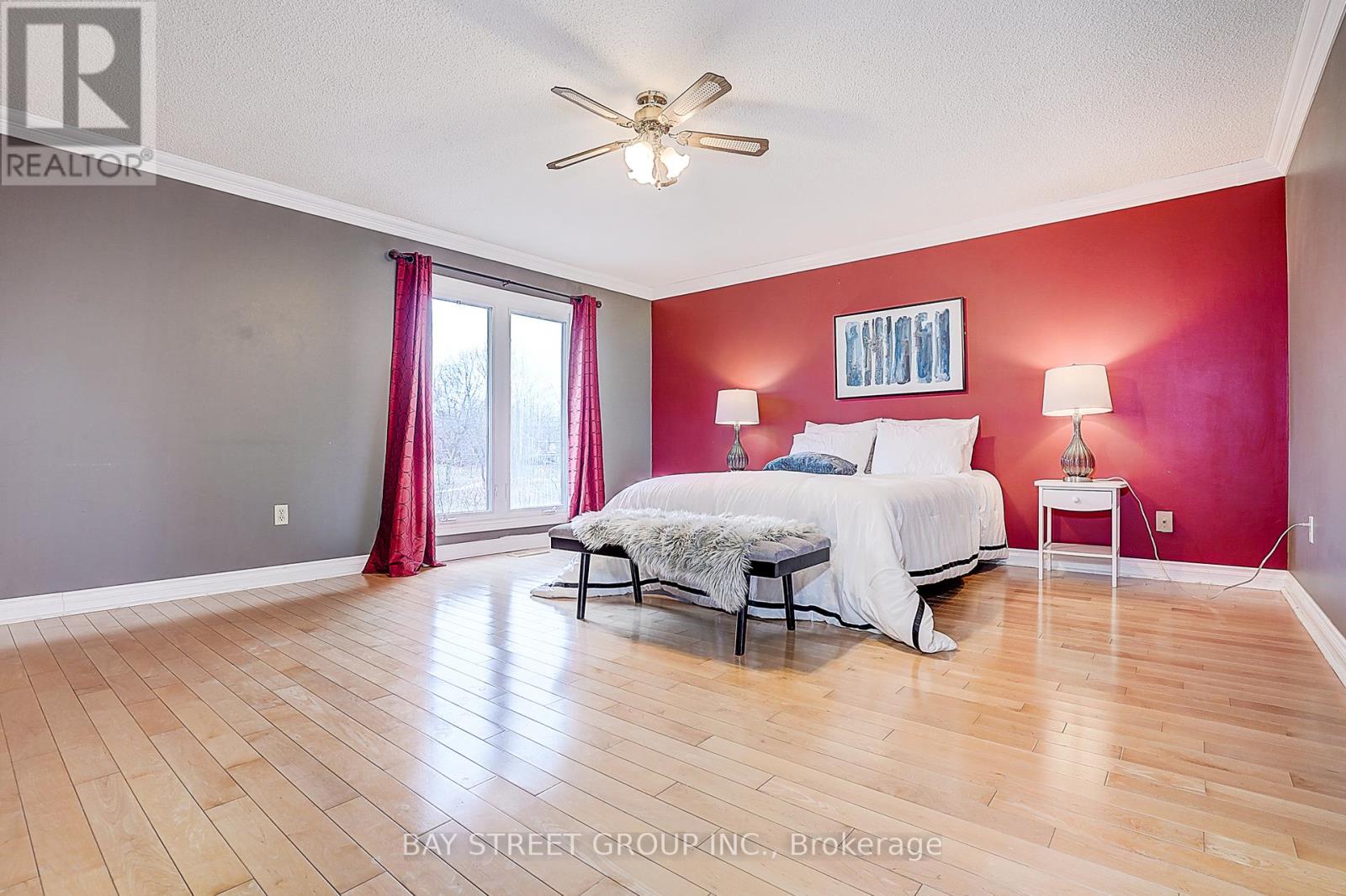 151 Campbell Avenue, Vaughan, Ontario  L4J 5A7 - Photo 32 - N12922308