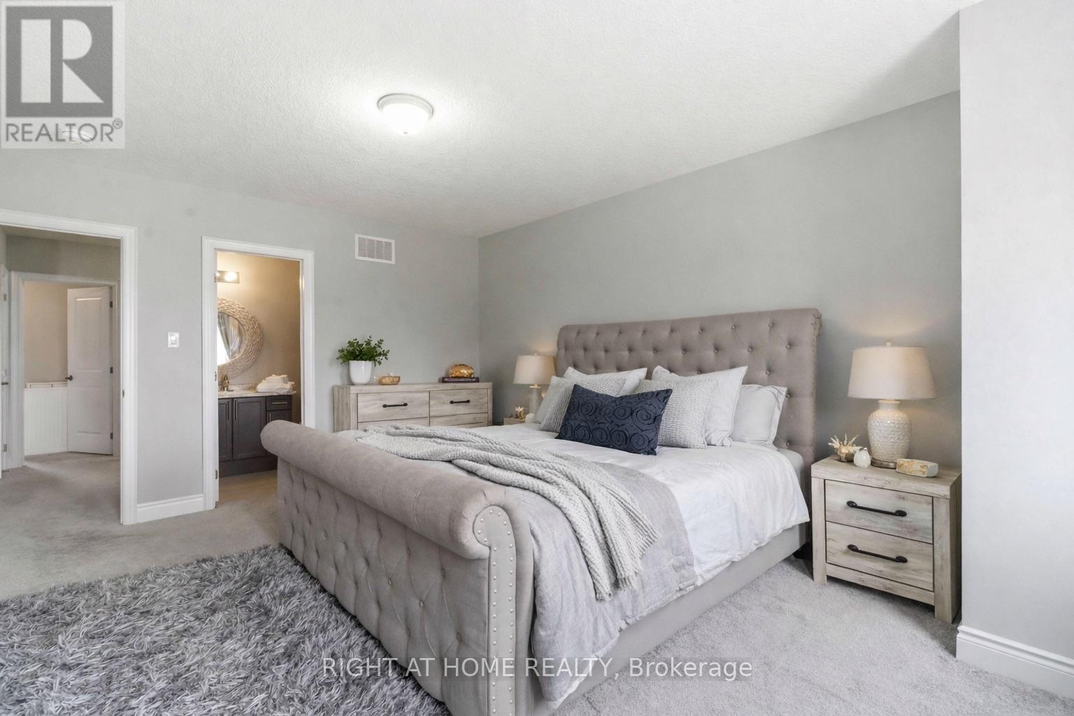 179 Walker Boulevard, New Tecumseth, Ontario  L9R 0R3 - Photo 12 - N12922268