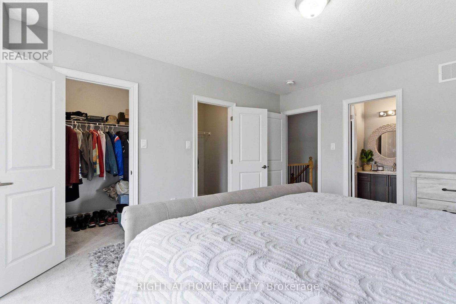 179 Walker Boulevard, New Tecumseth, Ontario  L9R 0R3 - Photo 14 - N12922268