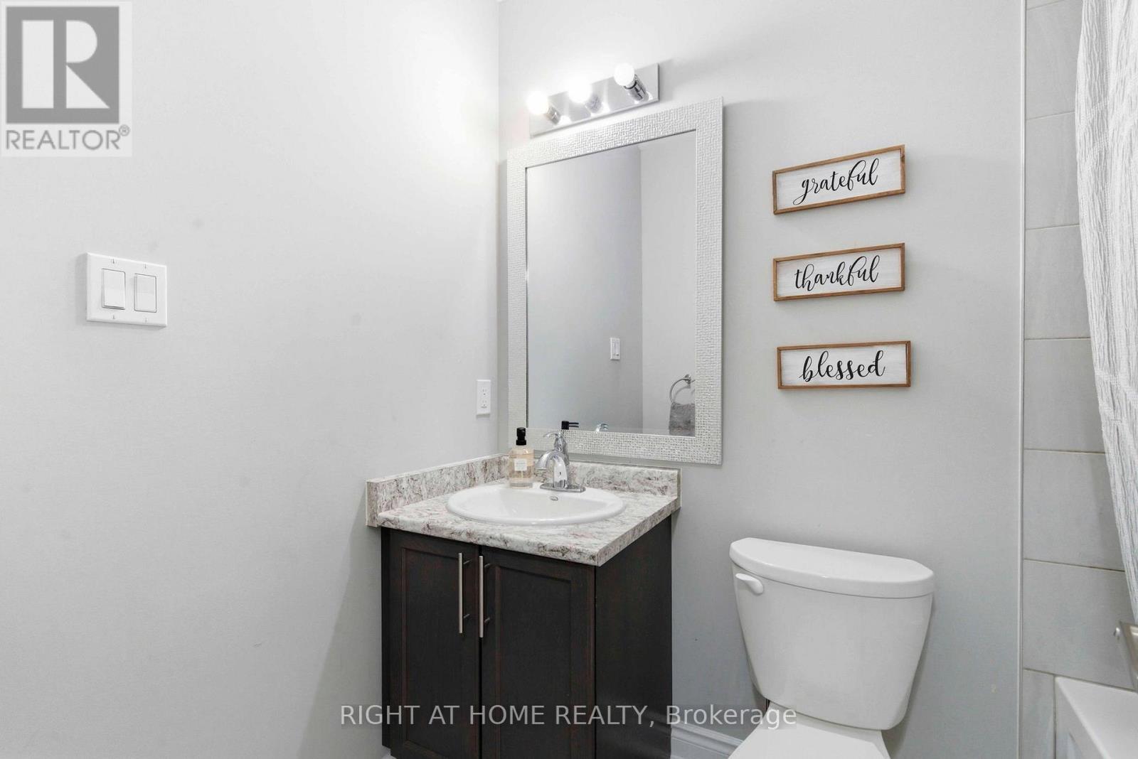 179 Walker Boulevard, New Tecumseth, Ontario  L9R 0R3 - Photo 19 - N12922268