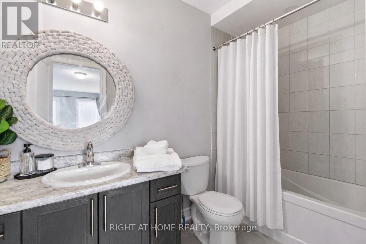 179 Walker Boulevard, New Tecumseth, Ontario  L9R 0R3 - Photo 13 - N12922268