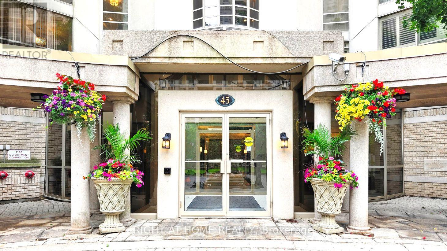 3405 - 45 Kingsbridge Garden Circle, Mississauga, Ontario  L5R 3K4 - Photo 2 - W12922312