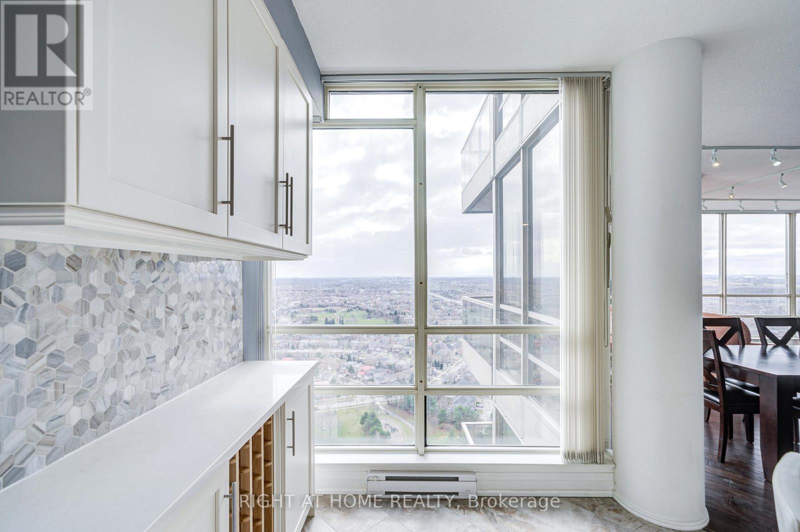 3405 - 45 Kingsbridge Garden Circle, Mississauga, Ontario  L5R 3K4 - Photo 21 - W12922312