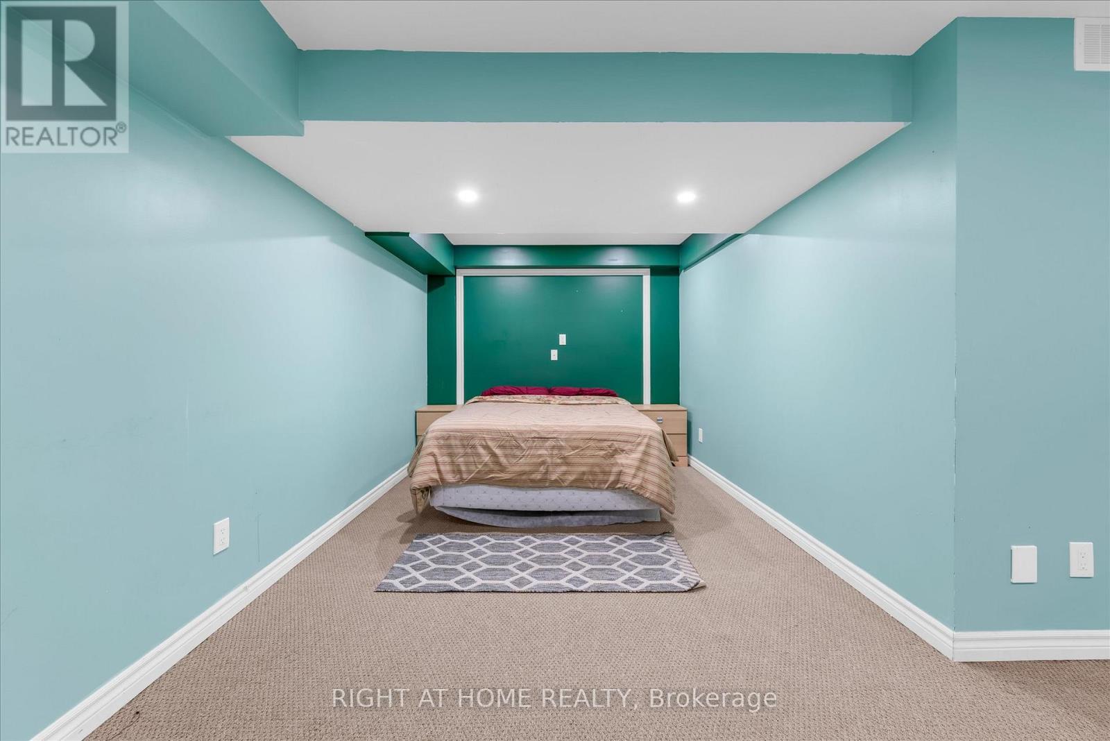 175 Sims Estate Drive, Kitchener, Ontario  N2A 0A6 - Photo 22 - X12922300