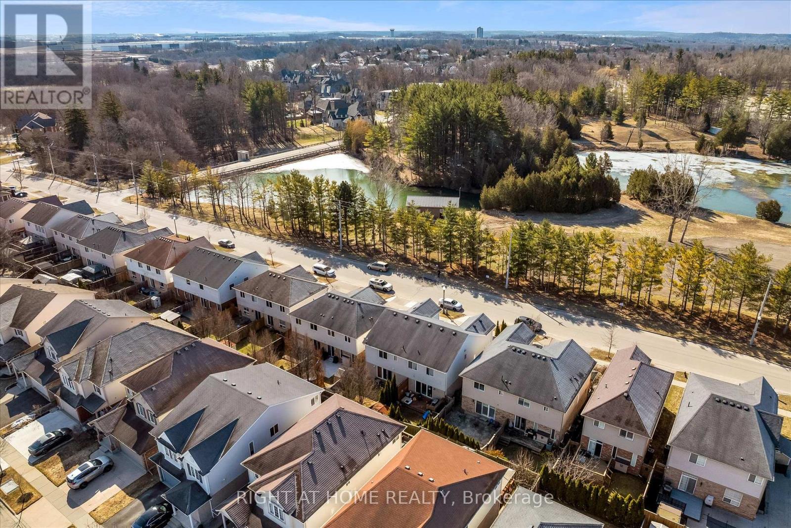 175 Sims Estate Drive, Kitchener, Ontario  N2A 0A6 - Photo 36 - X12922300