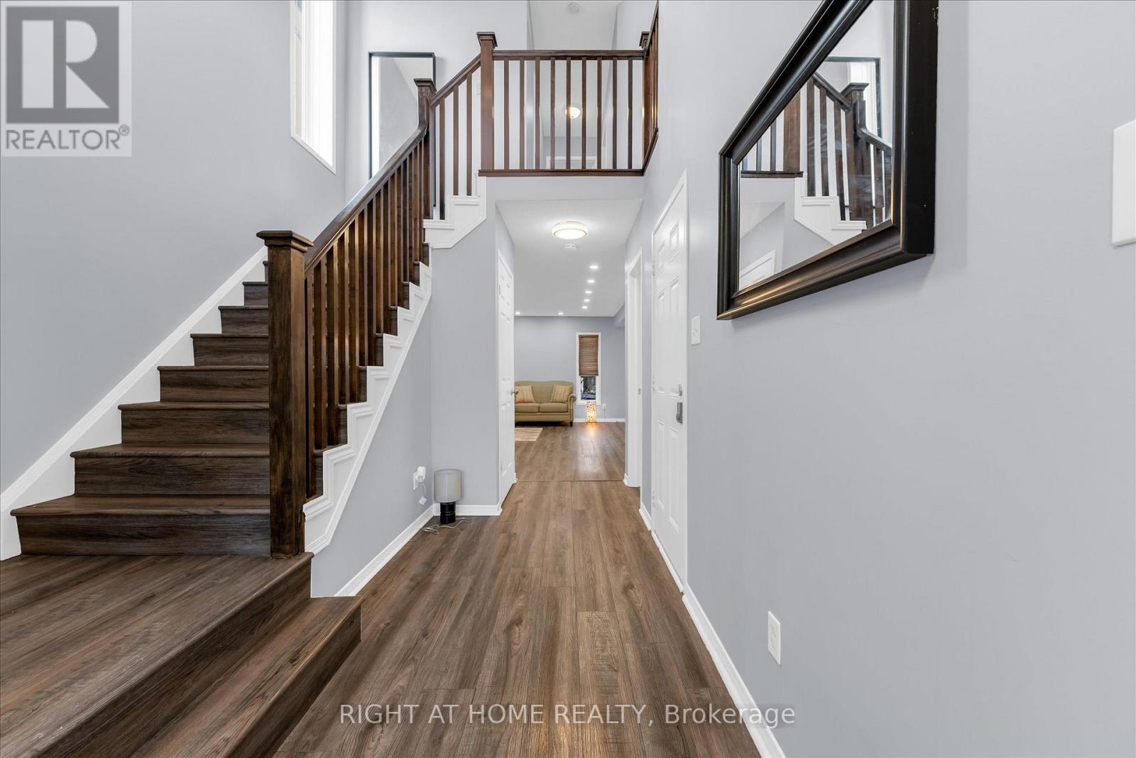 175 Sims Estate Drive, Kitchener, Ontario  N2A 0A6 - Photo 5 - X12922300