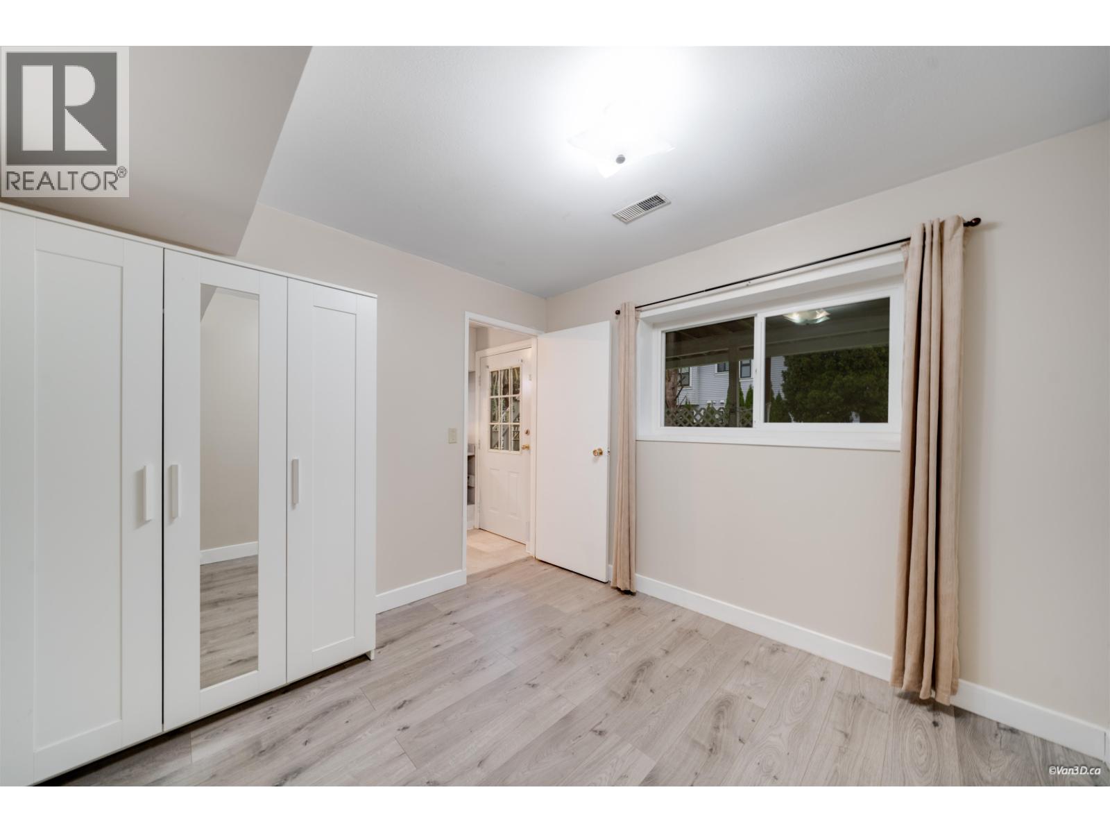 3728 Inverness Street, Port Coquitlam, British Columbia  V3B 3B6 - Photo 31 - R3077176