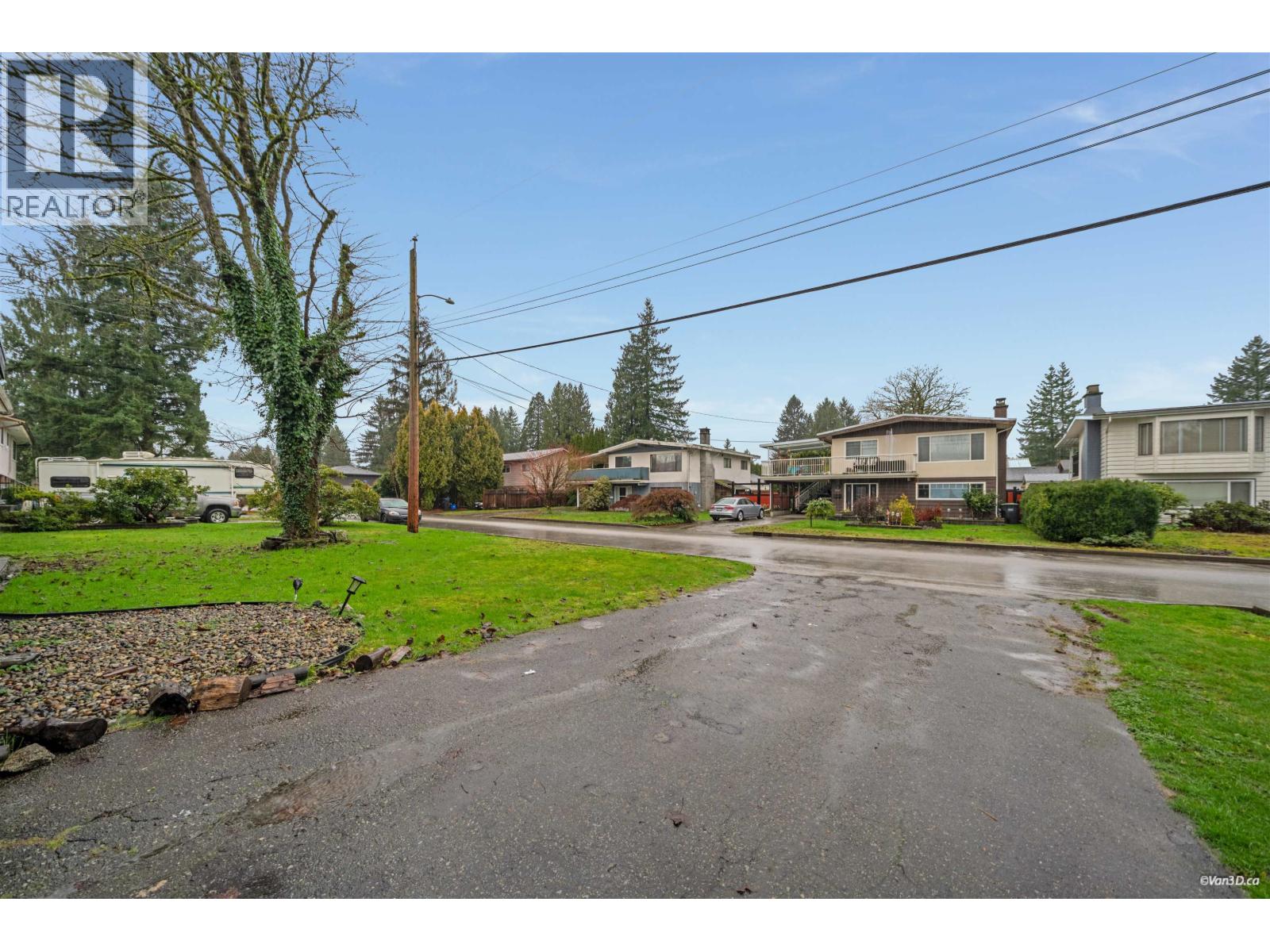 3728 Inverness Street, Port Coquitlam, British Columbia  V3B 3B6 - Photo 33 - R3077176