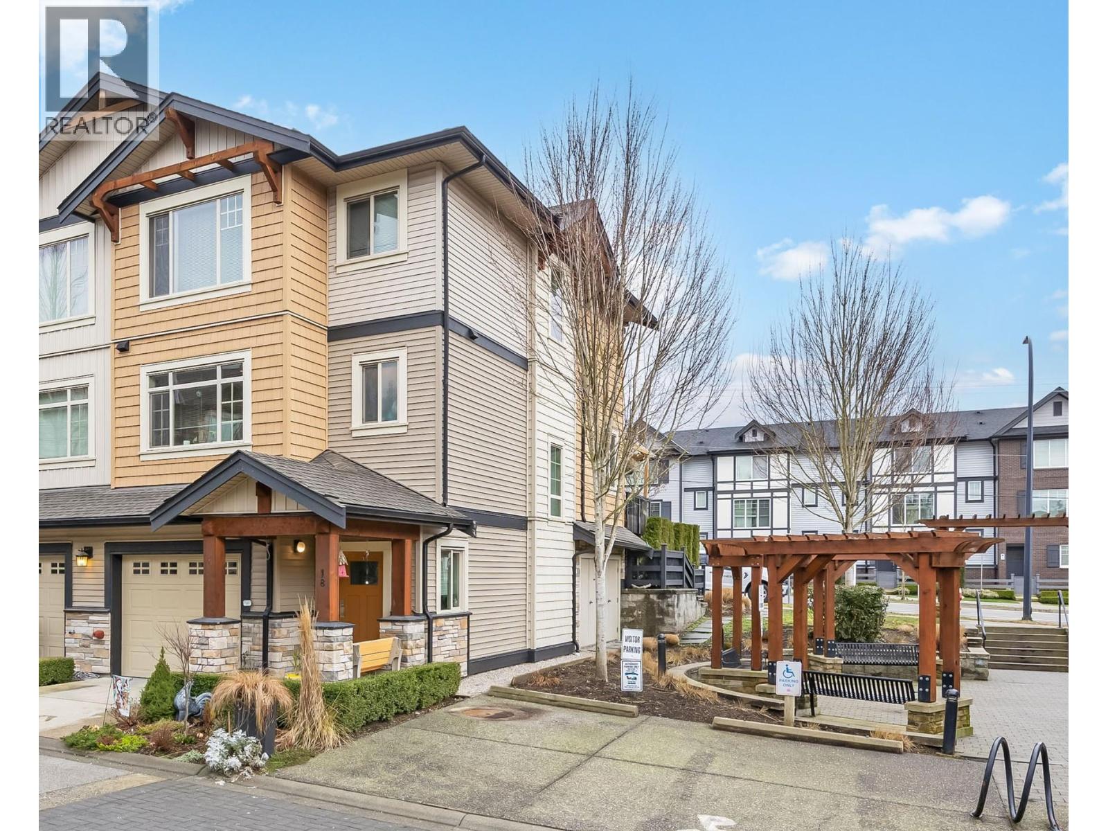 18 11305 240 STREET, Maple Ridge, British Columbia