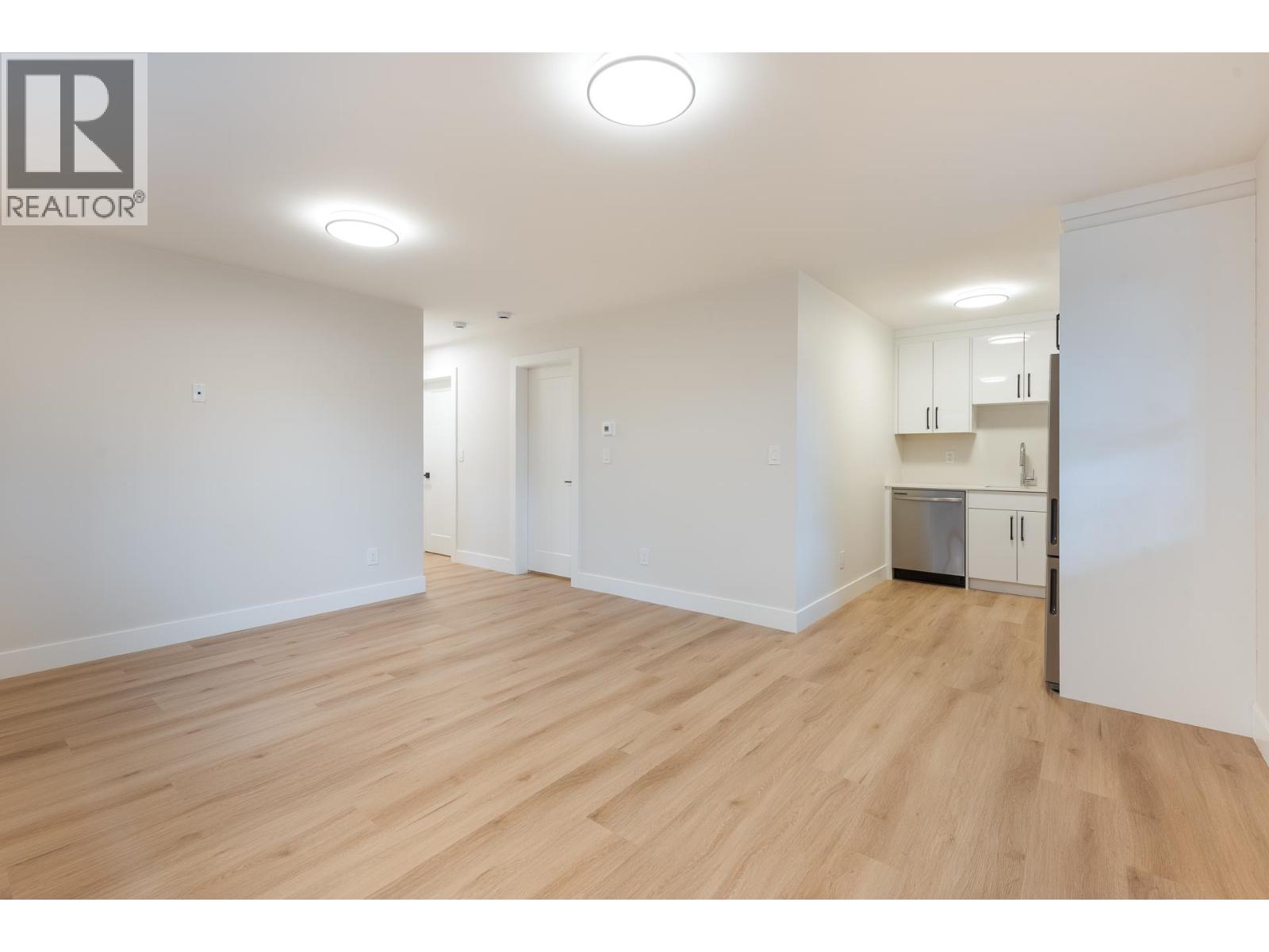 4413 Oxford Street, Burnaby, British Columbia  V5C 1E6 - Photo 31 - R3103470