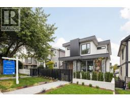 <div class="price">$3,088,000</div> 4413 Oxford Street, Burnaby<br><div style="margin-bottom:8px;"><small>Royal LePage West Real Estate Services</small></div><div class='bed_bath'>7 Bed | 7 Bath</div>