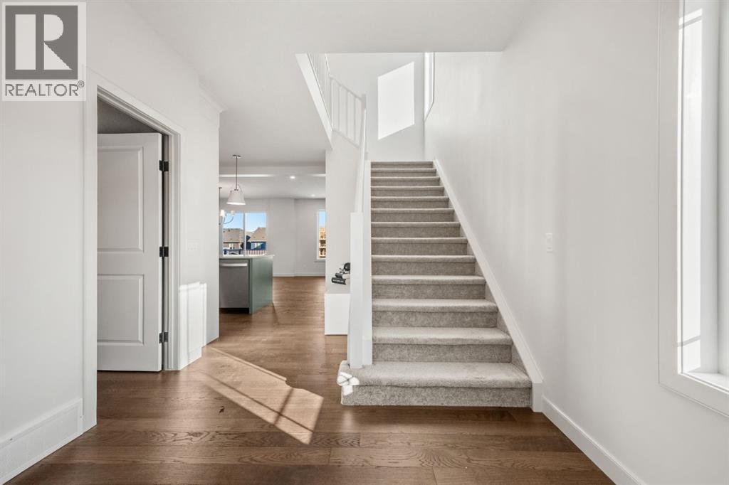 152 Sage Hill Heights Nw, Calgary, Alberta  T3R 2B2 - Photo 15 - A2287481