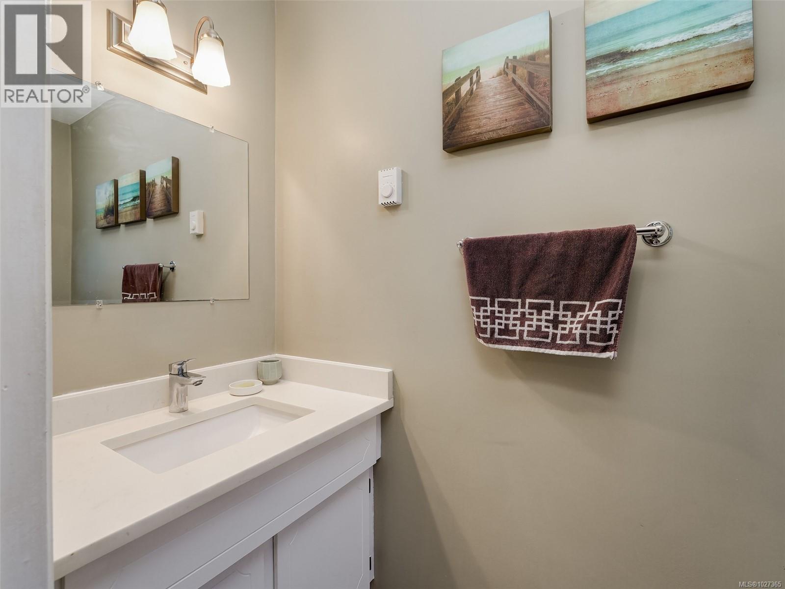 905 Gade Rd, Langford, British Columbia  V9B 4Z6 - Photo 13 - 1027365