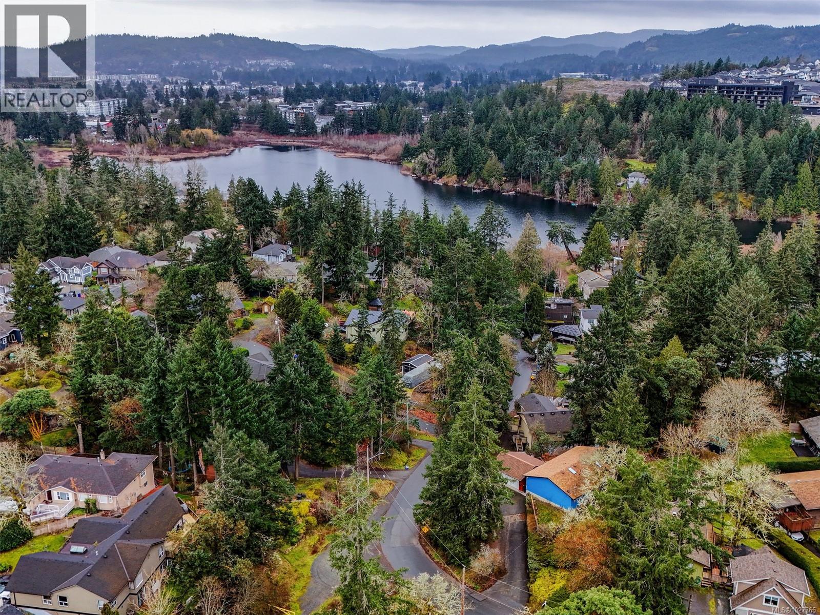 905 Gade Rd, Langford, British Columbia  V9B 4Z6 - Photo 30 - 1027365