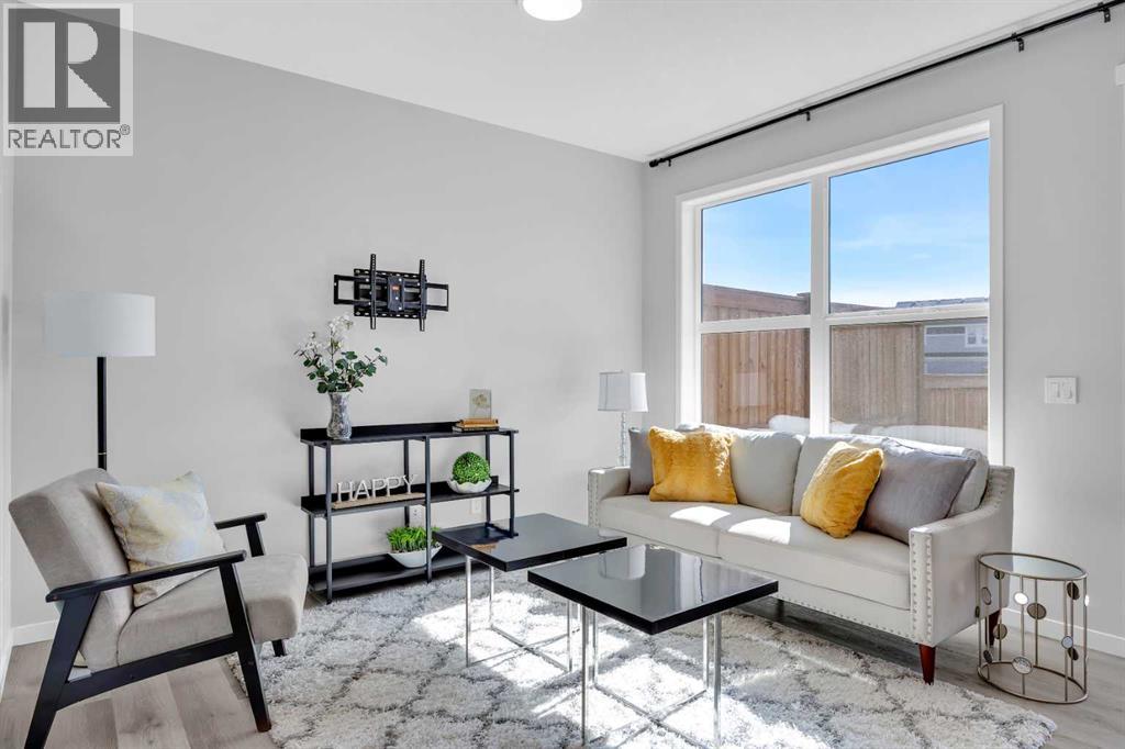 73 Magnolia Heath Se, Calgary, Alberta  T3M 2Z7 - Photo 6 - A2295985