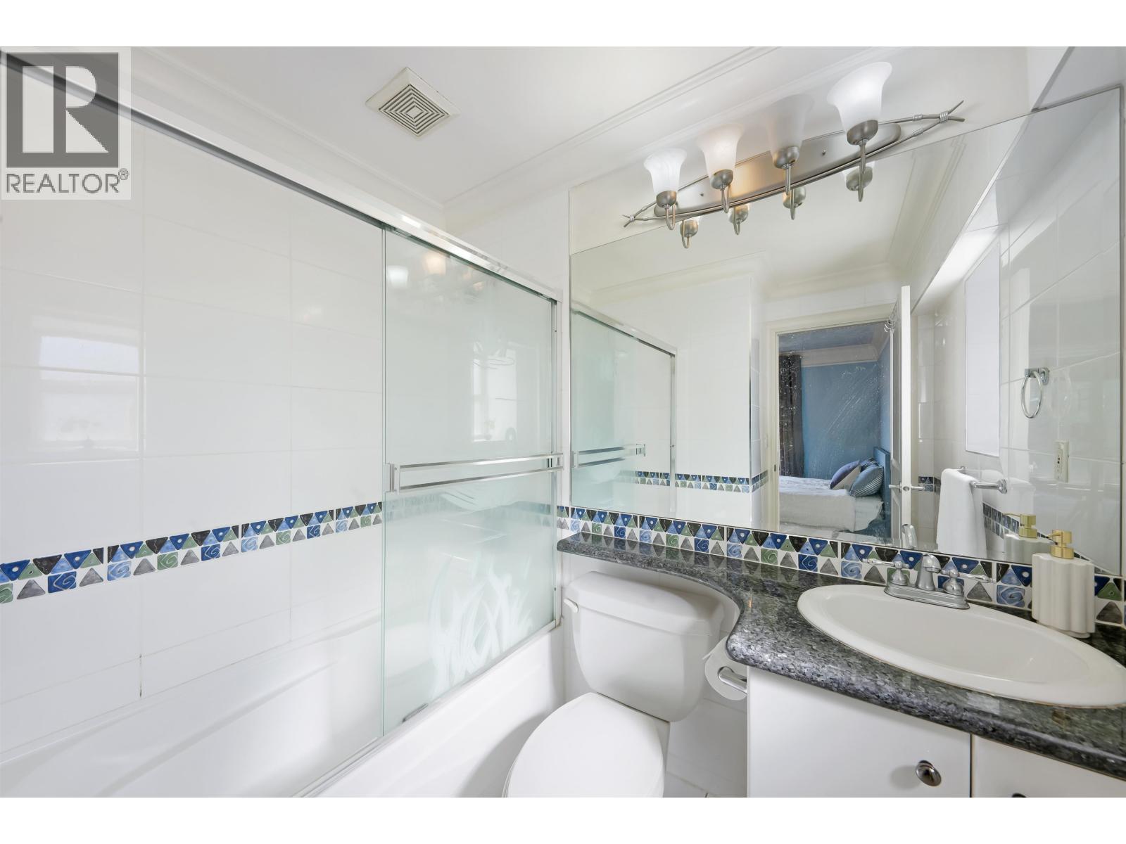 6166 Denbigh Avenue, Burnaby, British Columbia  V5H 3R5 - Photo 19 - R3102303