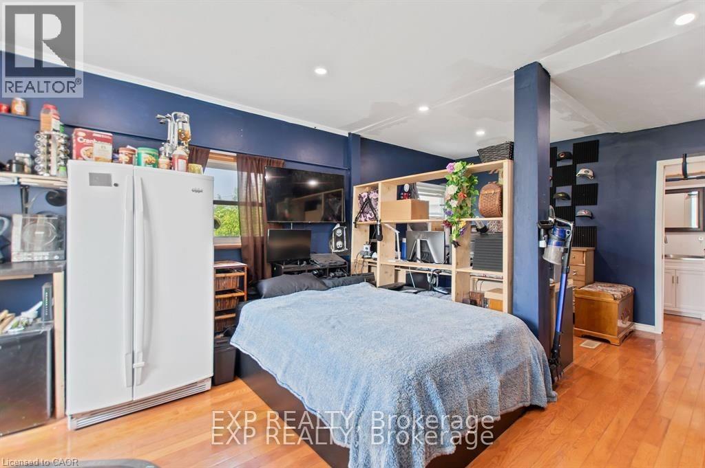 21 Lincoln Avenue, St. Catharines, Ontario  L2P 2C7 - Photo 14 - 40814452