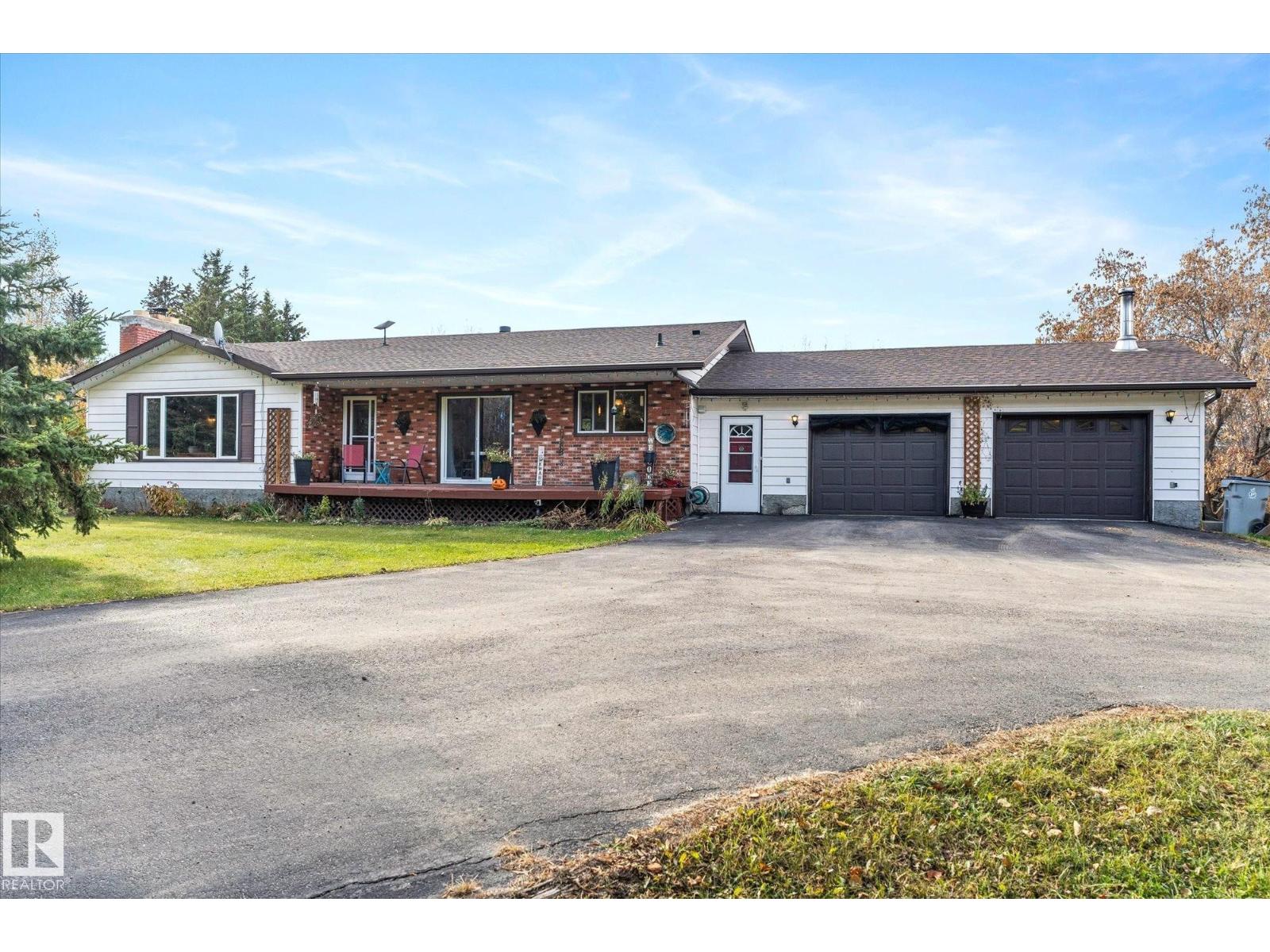 4911 46 St, Evansburg, Alberta  T0E 0T0 - Photo 3 - E4462994