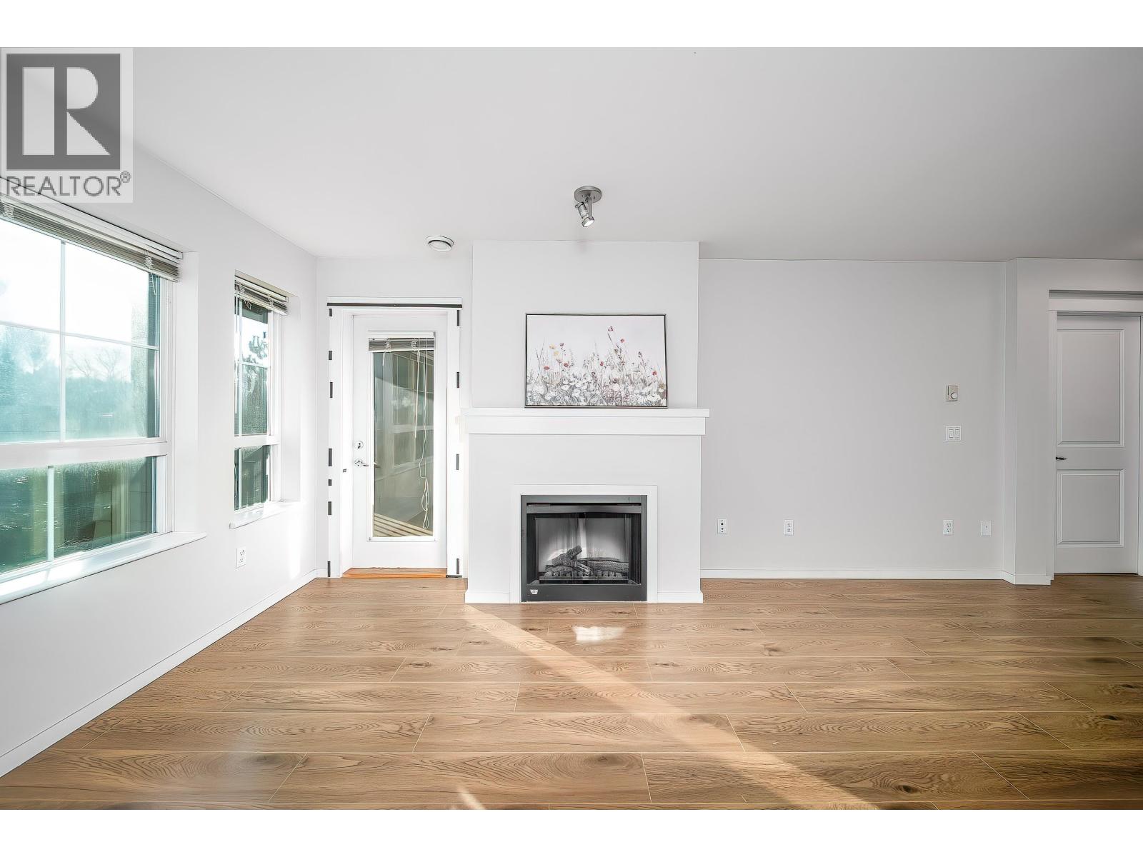 309 9283 Government Street, Burnaby, British Columbia  V3N 0A5 - Photo 11 - R3088681