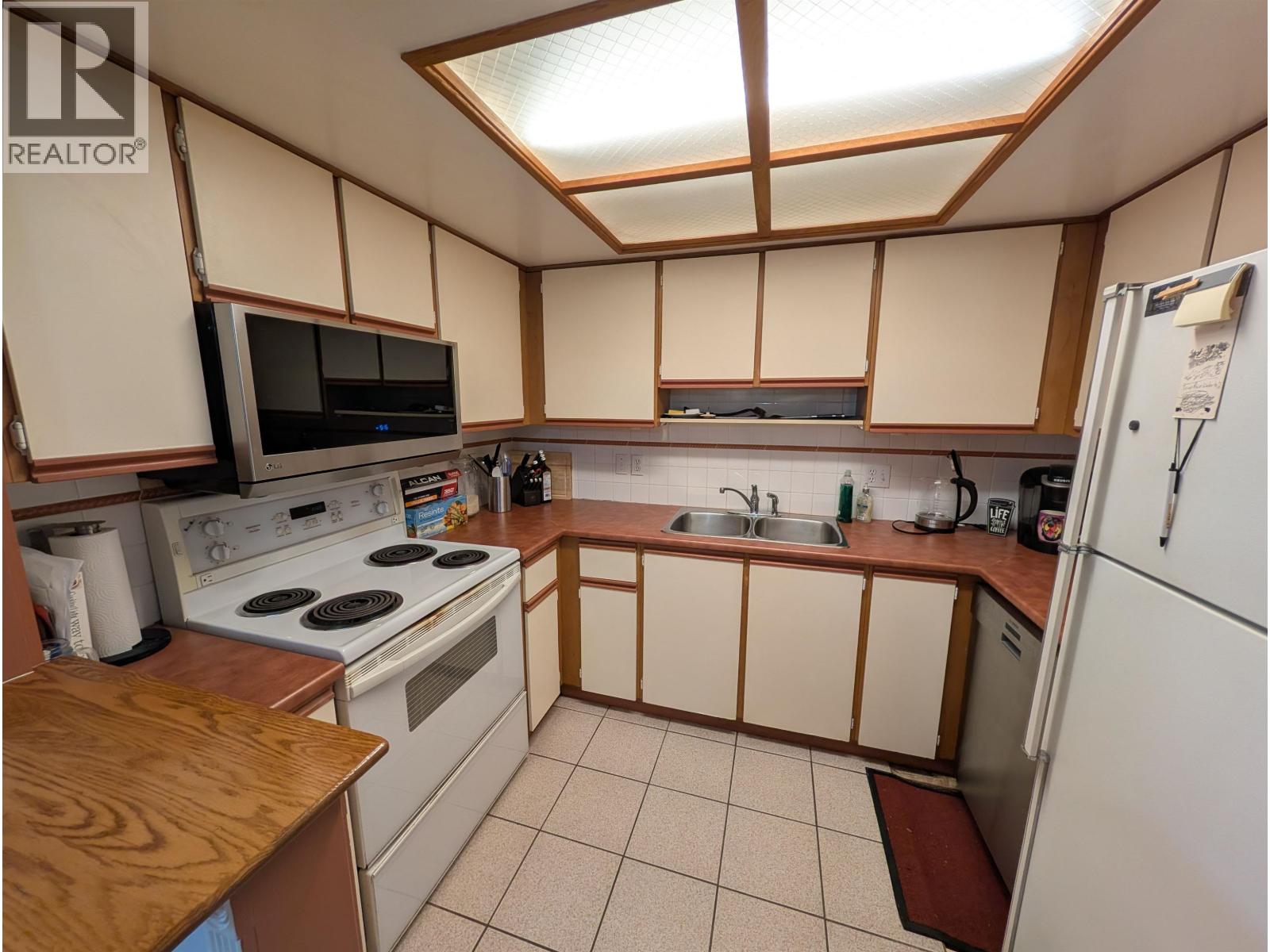 114 812 Milton Street, New Westminster, British Columbia  V3M 1N2 - Photo 11 - R3088520