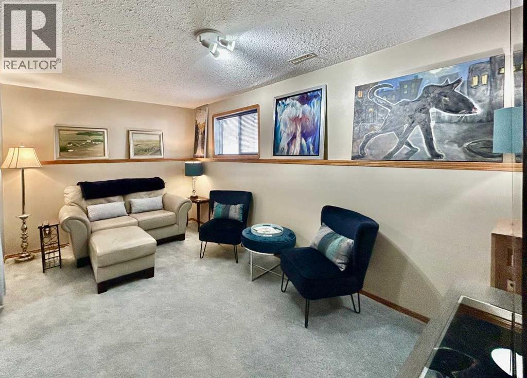 52 Cambridge Glen Drive, Strathmore, Alberta  T1P 1N3 - Photo 18 - A2282528