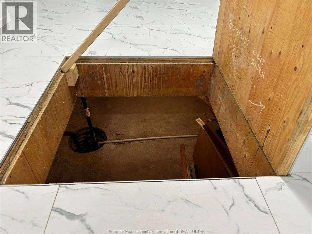 591 Old Tecumseh Road, Lakeshore, Ontario  N0R 1A0 - Photo 4 - 25026579