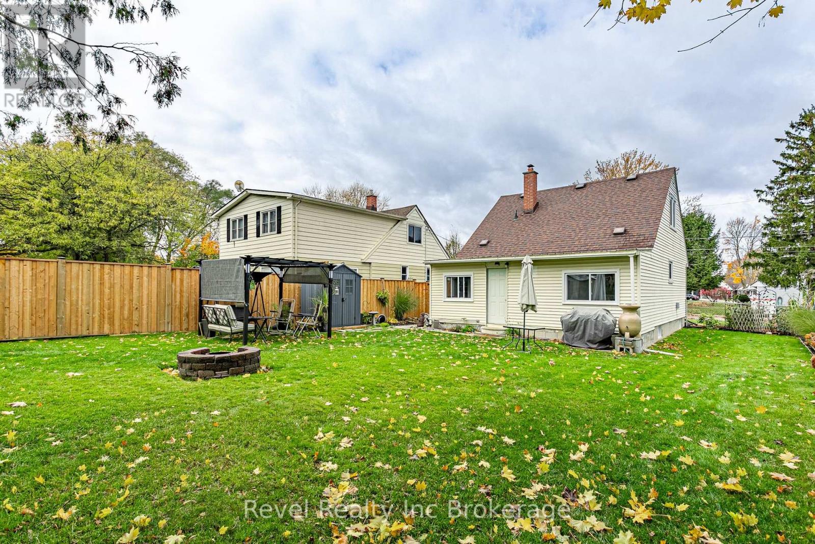 72 Bayswater Street, Woodstock, Ontario  N4S 5K3 - Photo 29 - X12922372