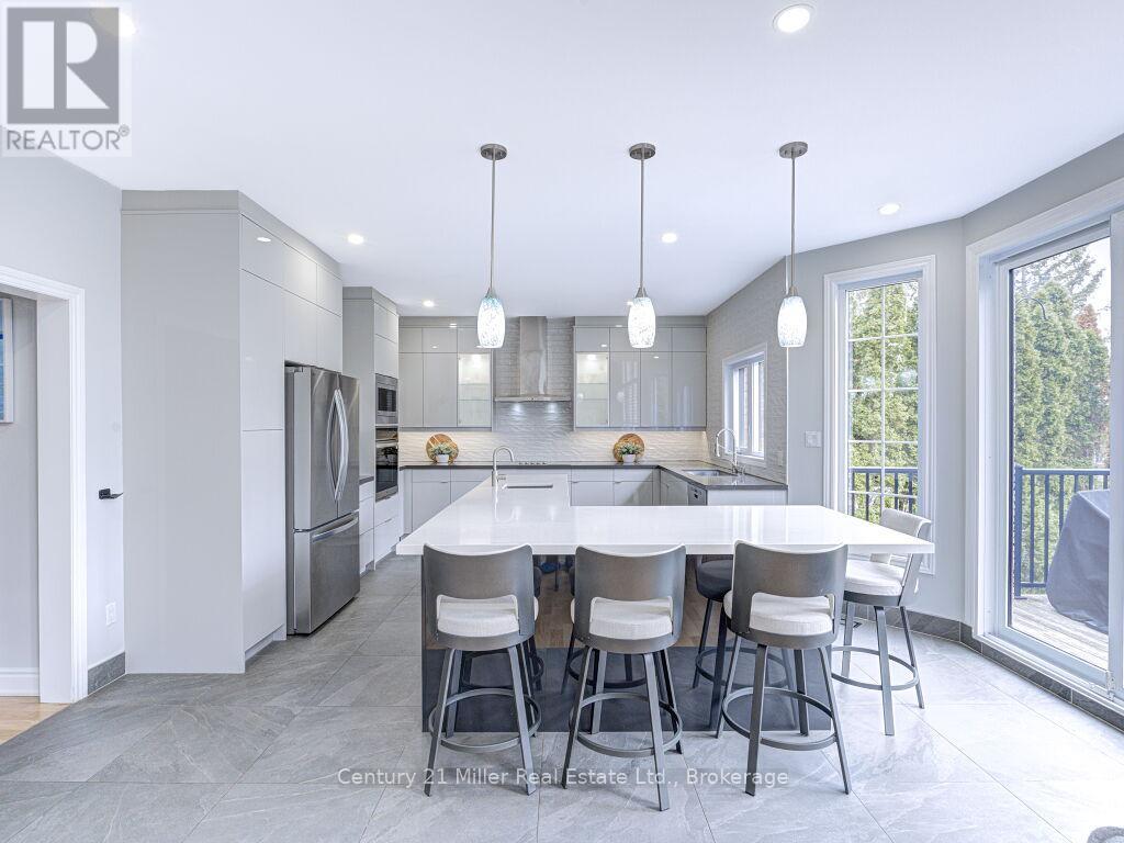 2128 Arbourview Drive, Oakville, Ontario  L6M 3N9 - Photo 15 - W12922374