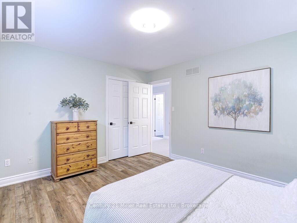 2128 Arbourview Drive, Oakville, Ontario  L6M 3N9 - Photo 31 - W12922374