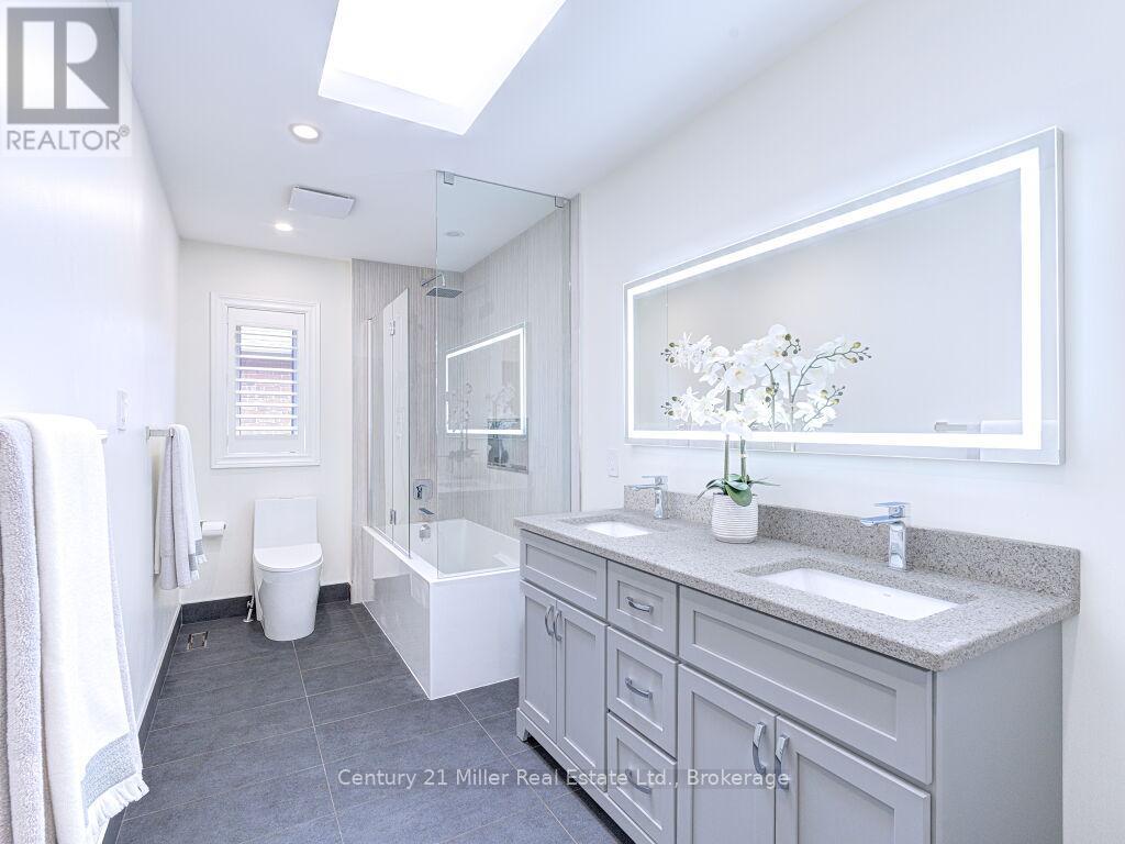 2128 Arbourview Drive, Oakville, Ontario  L6M 3N9 - Photo 32 - W12922374