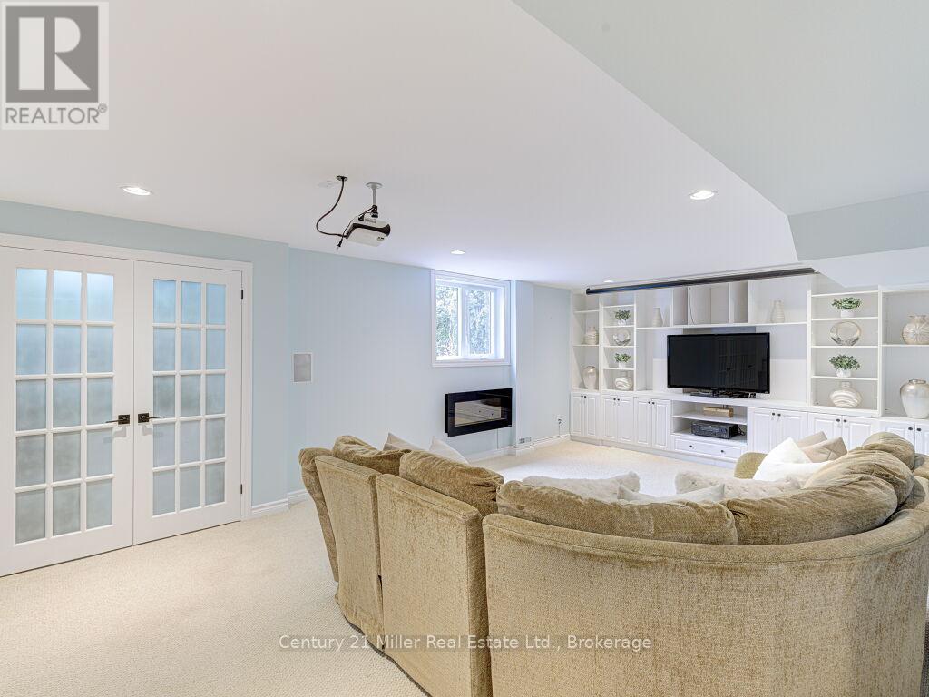 2128 Arbourview Drive, Oakville, Ontario  L6M 3N9 - Photo 39 - W12922374