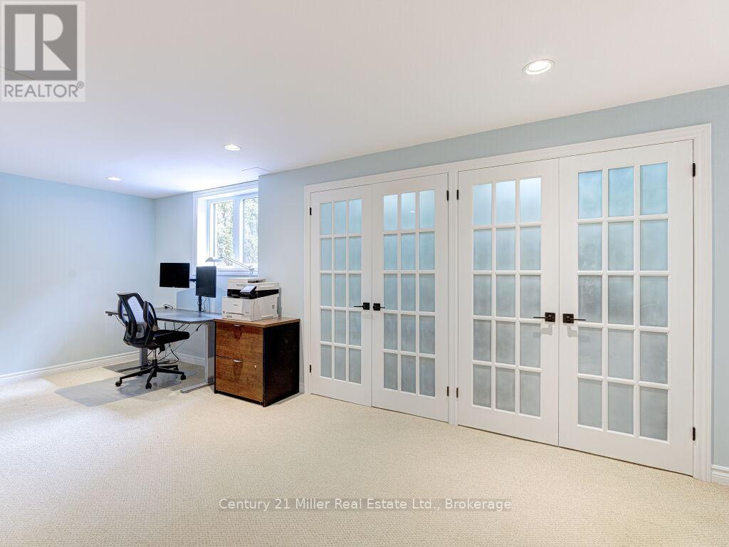 2128 Arbourview Drive, Oakville, Ontario  L6M 3N9 - Photo 42 - W12922374