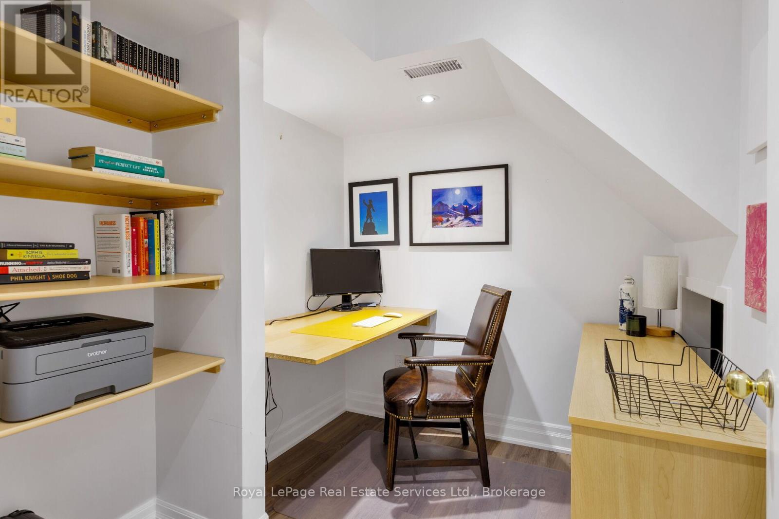 181 Chalmers Street, Oakville, Ontario  L6L 5R7 - Photo 35 - W12922388