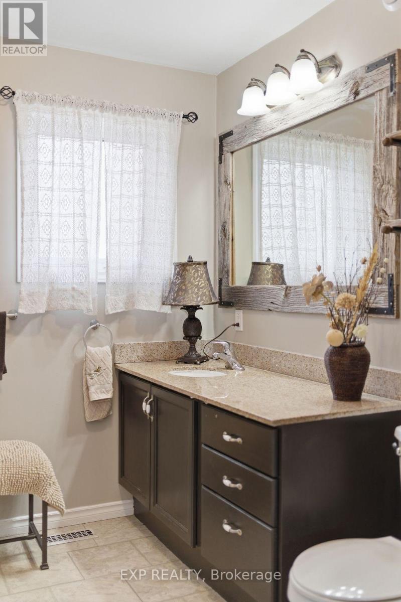 516 Allison Road, Prince Edward County, Ontario  K0K 1W0 - Photo 38 - X12922328