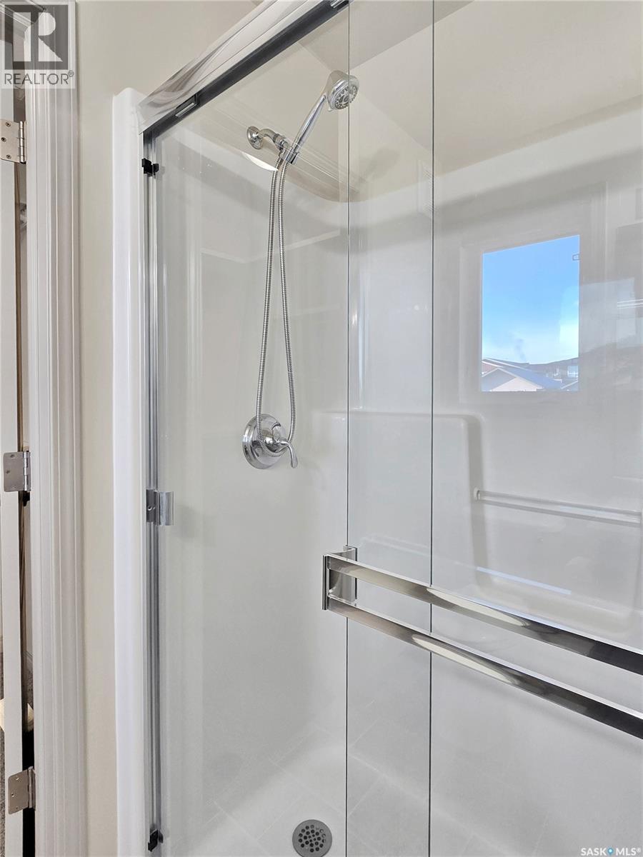 211 Mcbeth Crescent, Saskatoon, Saskatchewan  S7T 0K5 - Photo 18 - SK031174