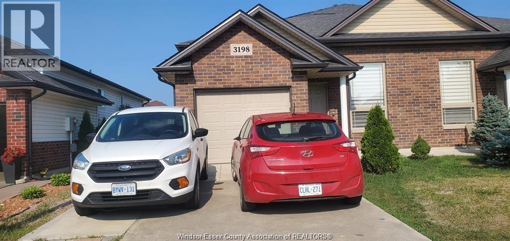 MLS# 26006260: 3198 Seville Ave, Windsor, Canada