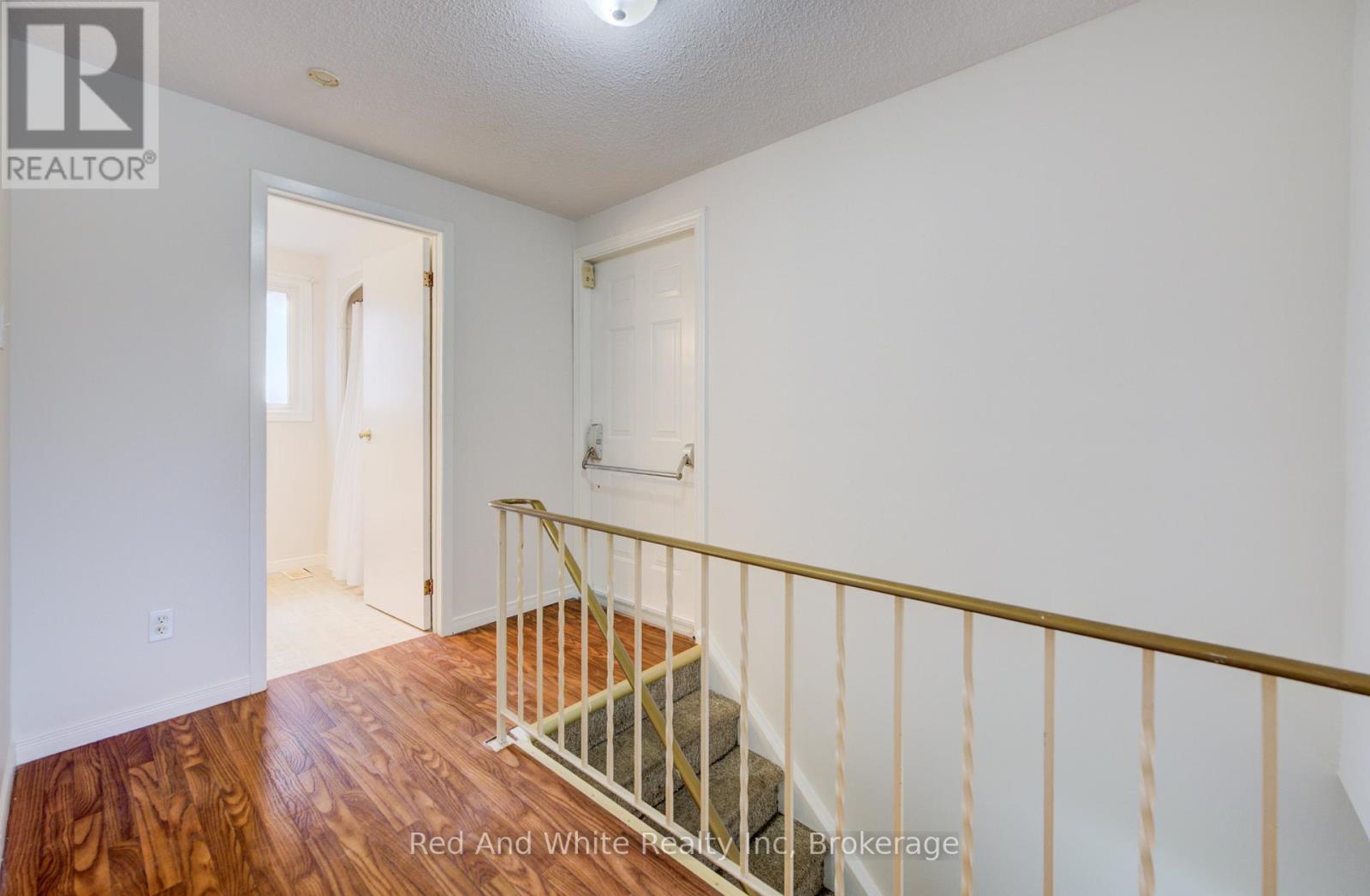 43 Ferguson Avenue, Cambridge, Ontario  N1R 6E9 - Photo 14 - X12922350