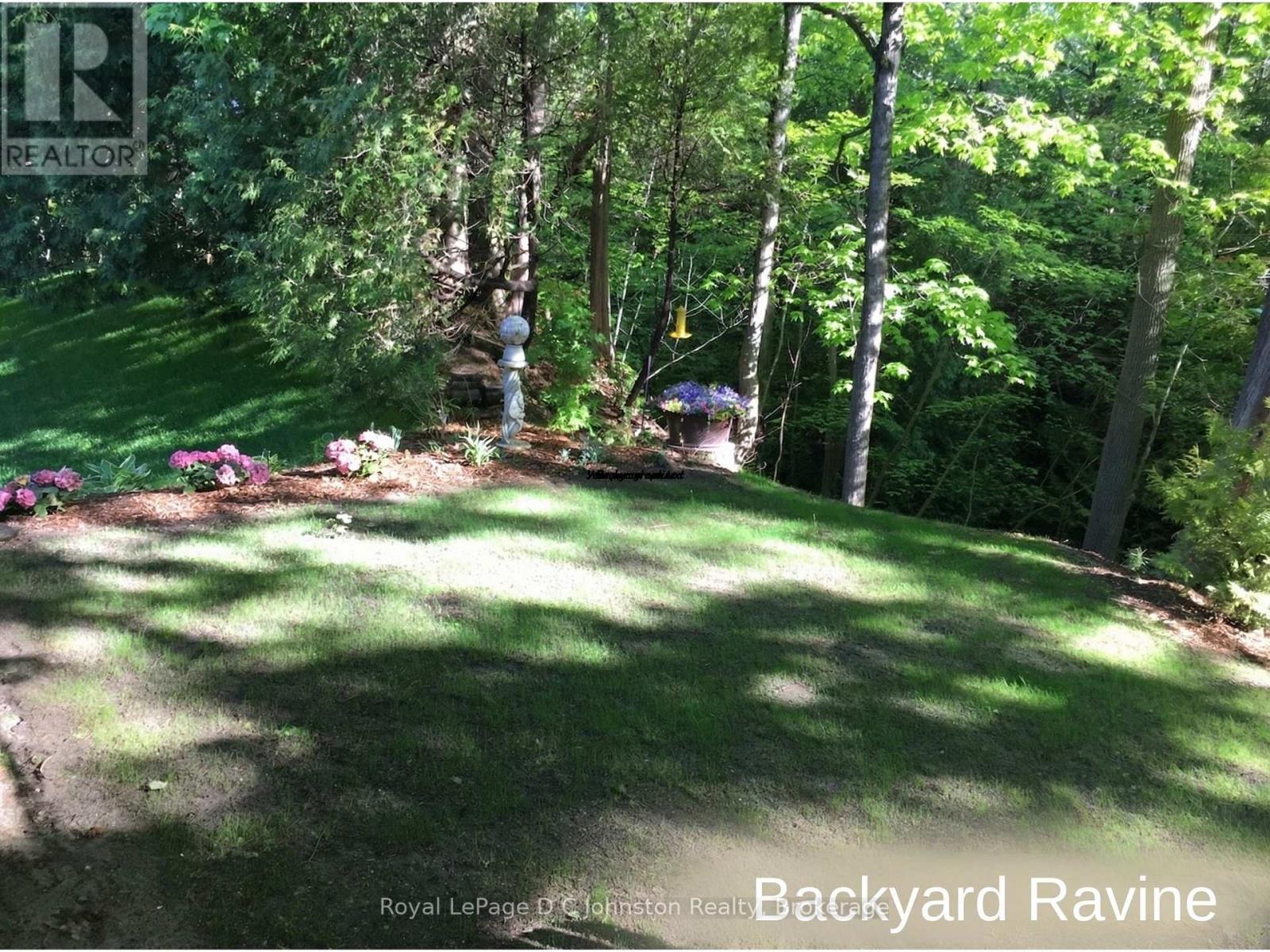 106 - 383 Mcnabb Street, Saugeen Shores, Ontario  N0H 2L0 - Photo 13 - X12922358