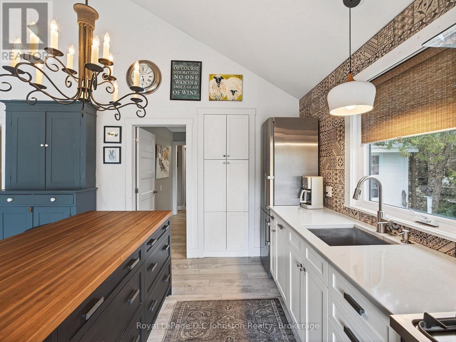 106 - 383 Mcnabb Street, Saugeen Shores, Ontario  N0H 2L0 - Photo 17 - X12922358