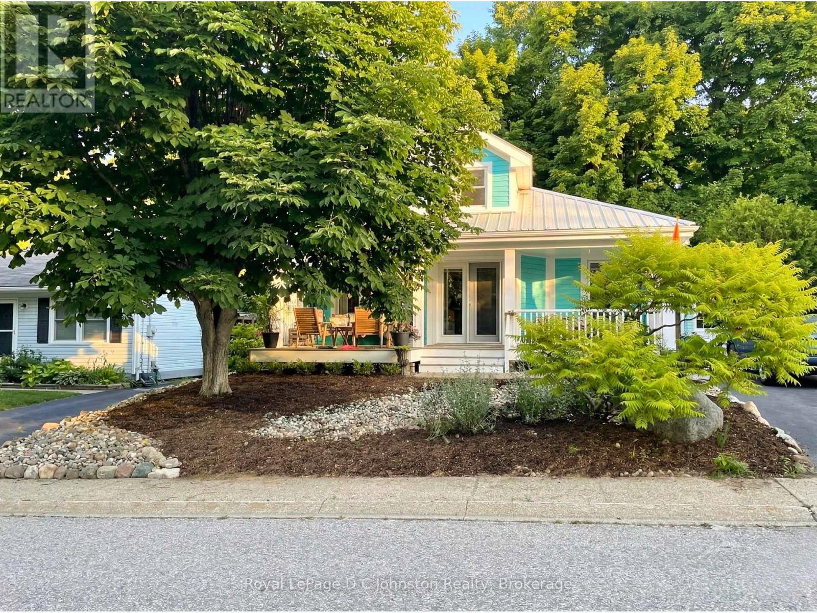 106 - 383 Mcnabb Street, Saugeen Shores, Ontario  N0H 2L0 - Photo 3 - X12922358