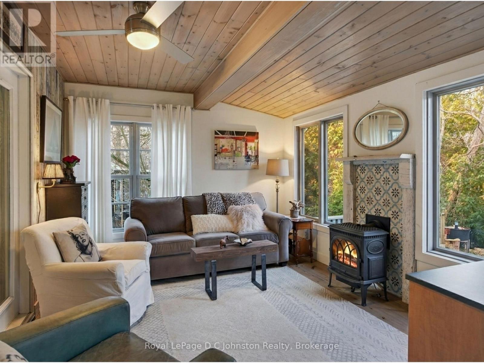 106 - 383 Mcnabb Street, Saugeen Shores, Ontario  N0H 2L0 - Photo 30 - X12922358