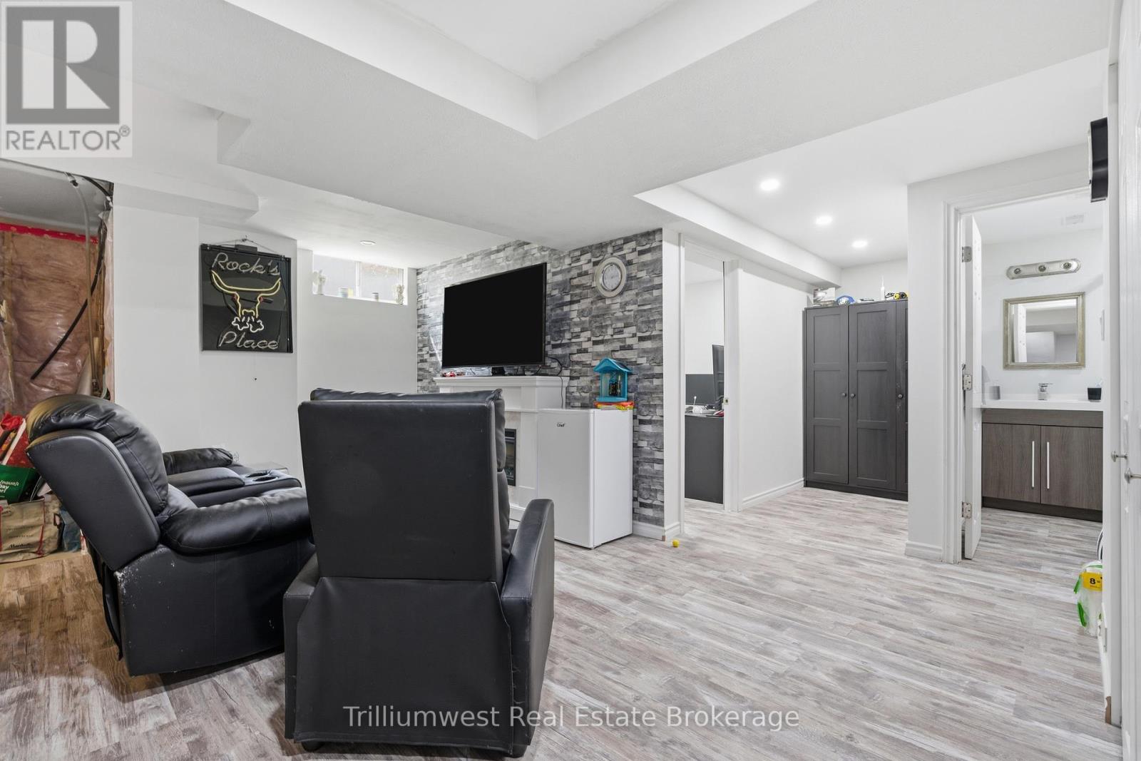 11 - 941 Gordon Street, Guelph, Ontario  N1G 4R9 - Photo 9 - X12922378