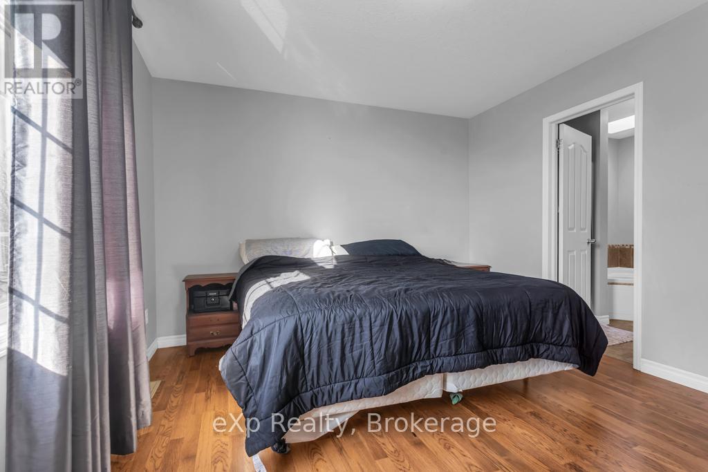 20 Trillium Drive, Tillsonburg, Ontario  N4G 5T9 - Photo 19 - X12922392