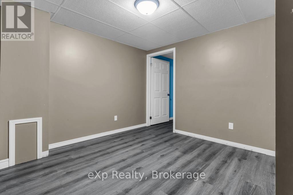 20 Trillium Drive, Tillsonburg, Ontario  N4G 5T9 - Photo 27 - X12922392