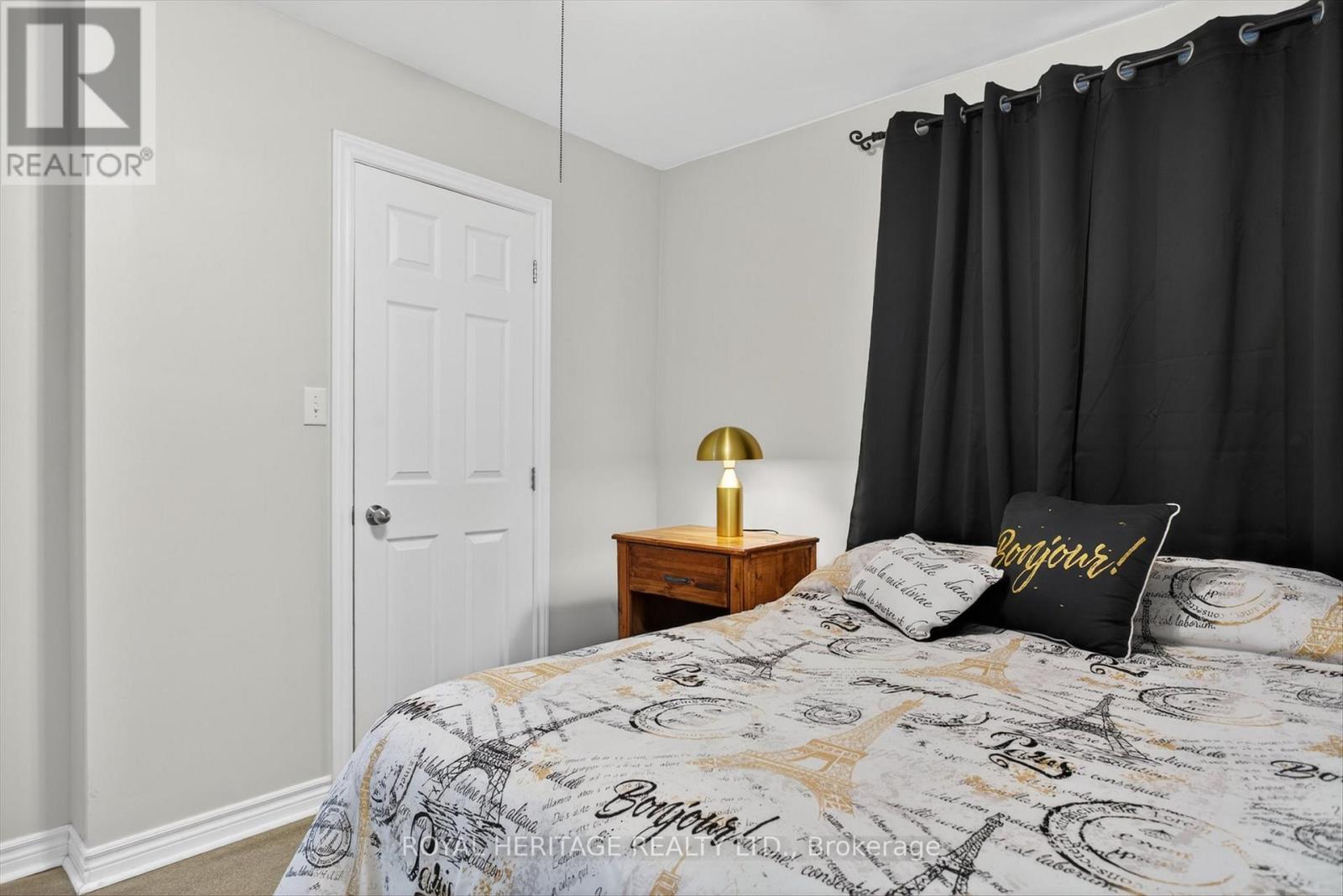 71 Albert Street S, Kawartha Lakes, Ontario  K9V 3H3 - Photo 17 - X12922364