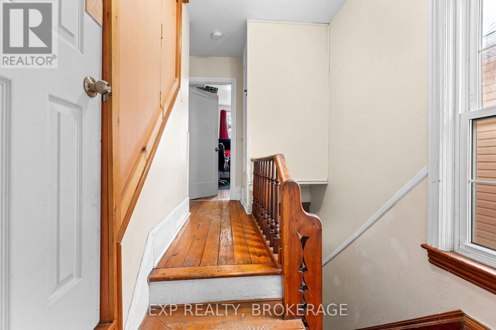 212 Rideau Street, Kingston, Ontario  K7K 3A4 - Photo 11 - X12922354