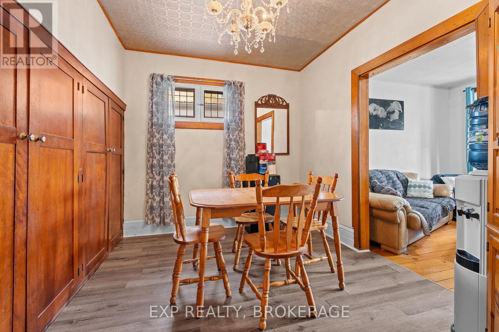 212 Rideau Street, Kingston, Ontario  K7K 3A4 - Photo 6 - X12922354