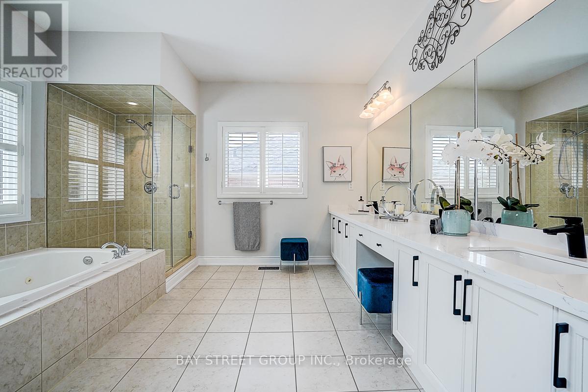 1011 Nellie Little Crescent, Newmarket, Ontario  L3X 3E6 - Photo 25 - N12922288