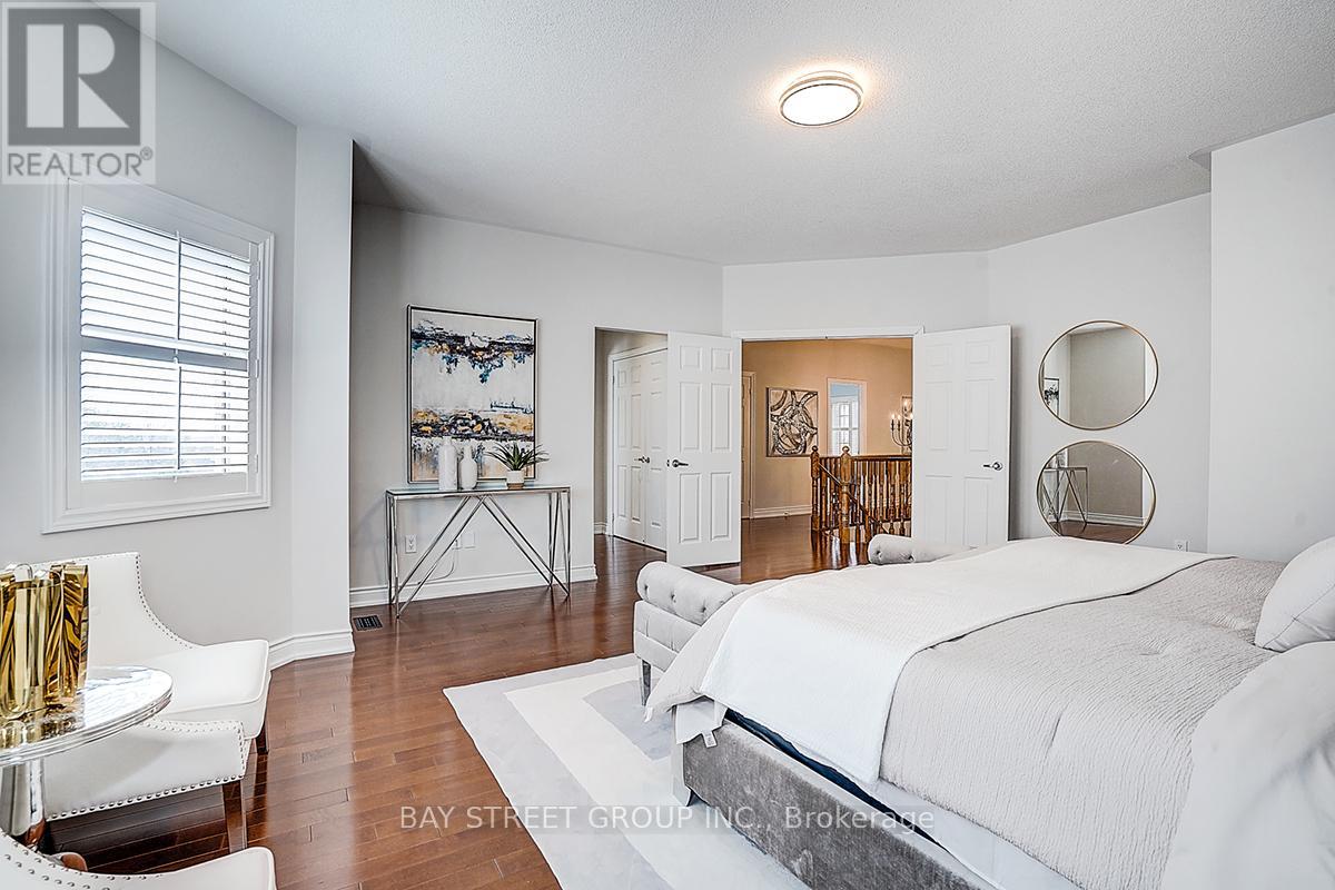 1011 Nellie Little Crescent, Newmarket, Ontario  L3X 3E6 - Photo 23 - N12922288