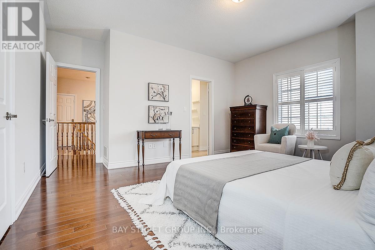 1011 Nellie Little Crescent, Newmarket, Ontario  L3X 3E6 - Photo 28 - N12922288